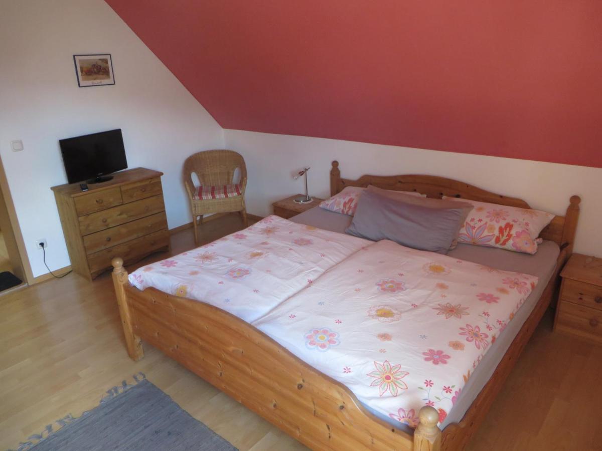 Pension-Gaestehaus Kueblboeck Neualbenreuth Extérieur photo